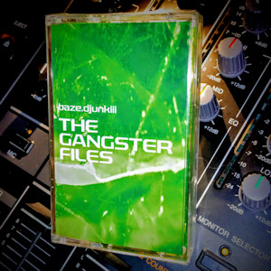 intrauterintapes009mcfoto04