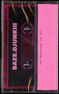 intrauterintapes010mc02