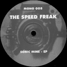 mono008a