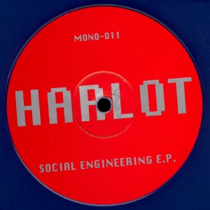 mono011a